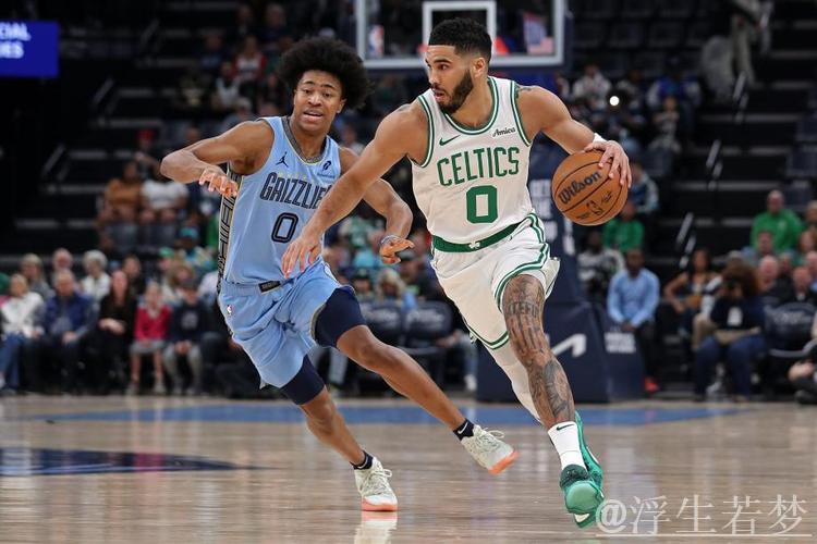 塔图姆砍下25分14篮板 凯尔特人客场击败灰熊 塔图姆砍下25分14篮板 凯尔特人客场击败灰熊